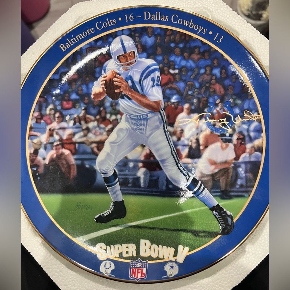 NFL Colts Vs Cowboys Super Bowl V Signed & Numbered Plate 1995